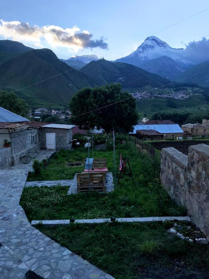 Hotel Nestt Kazbegi Esterno foto