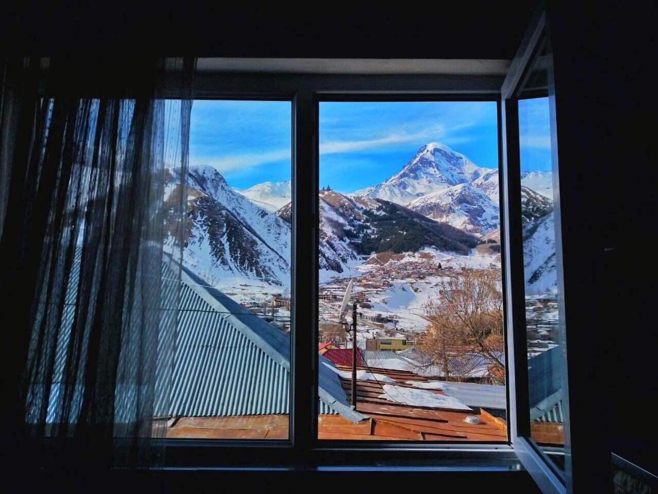 Hotel Nestt Kazbegi Esterno foto